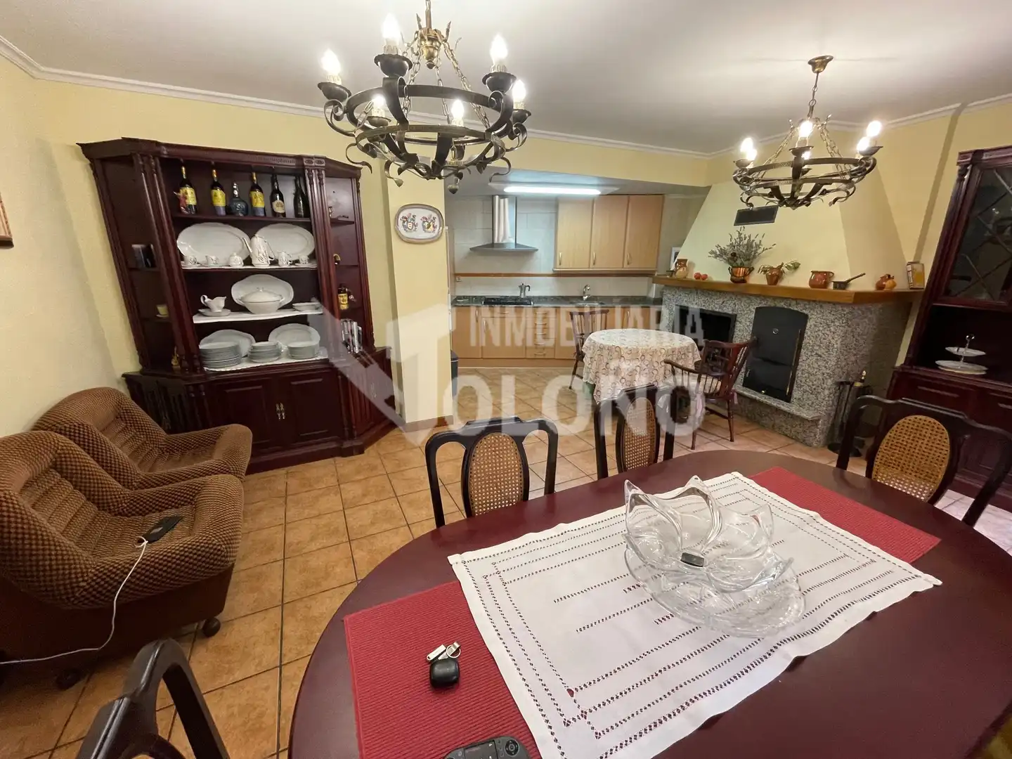 Sala de estar de Casa adosada en venta en San Asensio con Calefacción, Parquet y Trastero