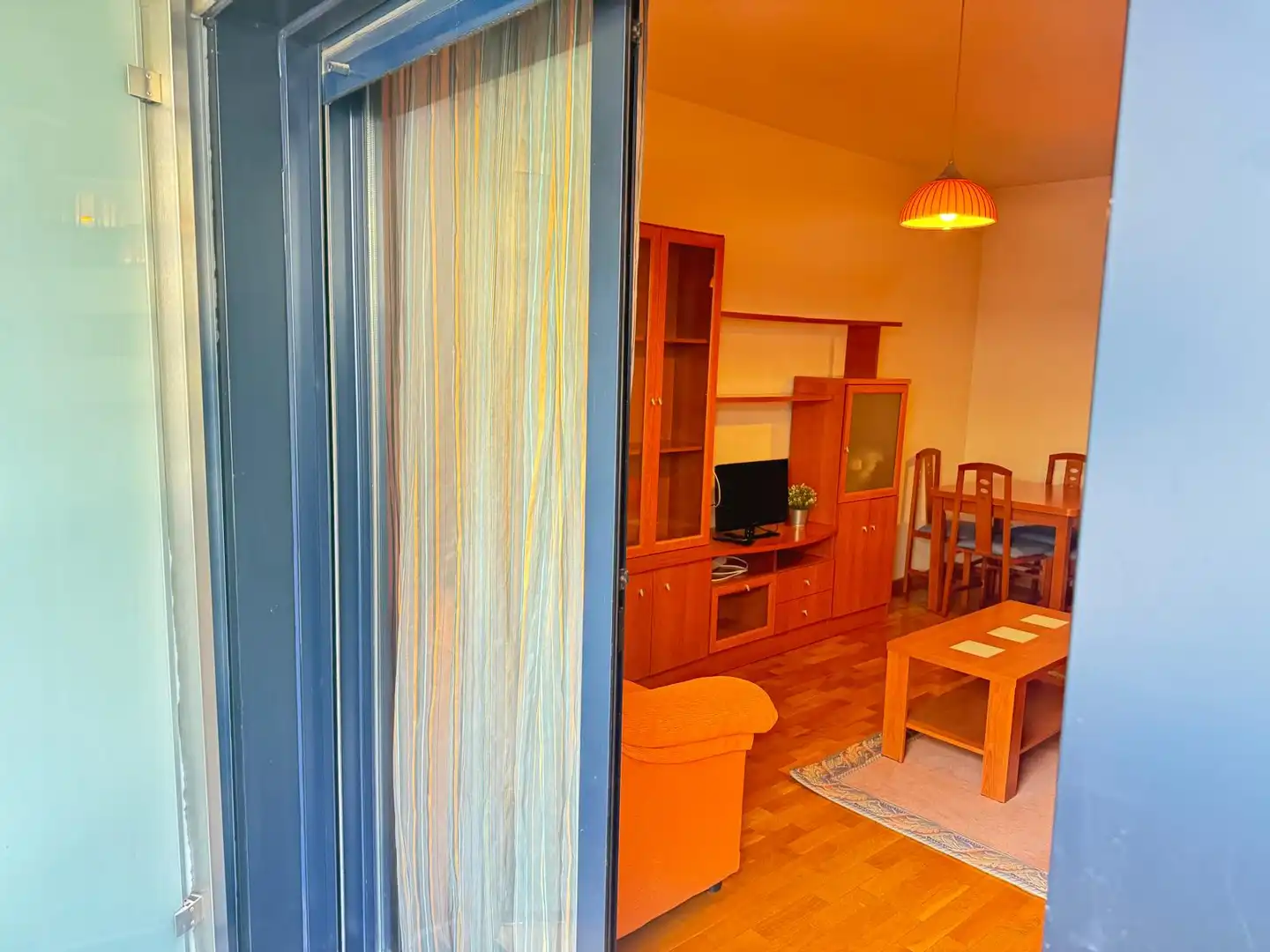 Sala d'estar de Pis en venda en León Capital  amb Calefacció, Terrassa i Traster