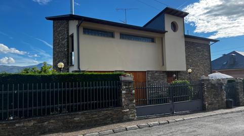 Foto 3 de Casa o xalet en venda a  Malvavisco-urb.patricia, Urbanización Patricia - Campo, León