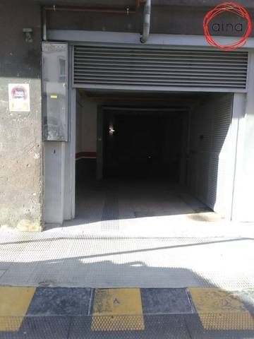 Garaje en Venta en Rochapea