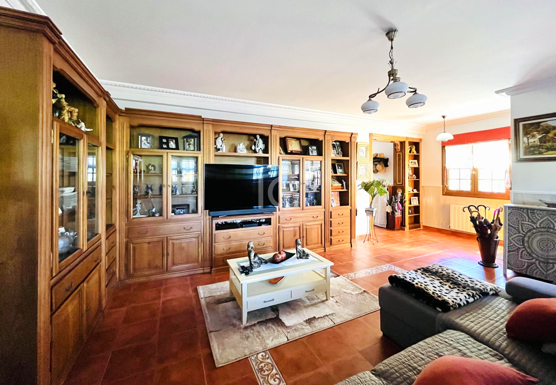 Sala d'estar de Casa o xalet en venda en Berango amb Calefacció, Terrassa i Traster