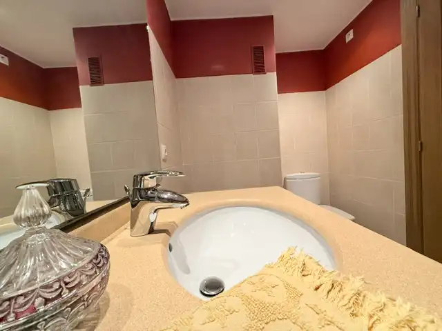 Baño de Piso en venta en Castellón de la Plana / Castelló de la Plana con Calefacción y Trastero