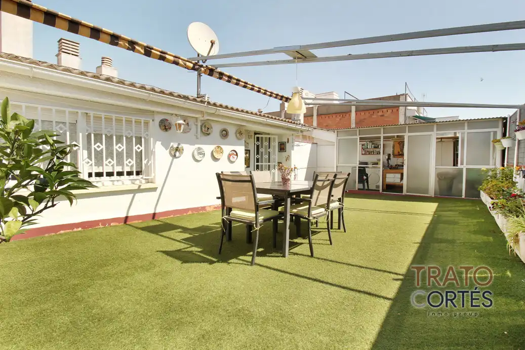 Terrassa de Àtic en venda en Sant Boi de Llobregat amb Aire condicionat, Calefacció i Terrassa