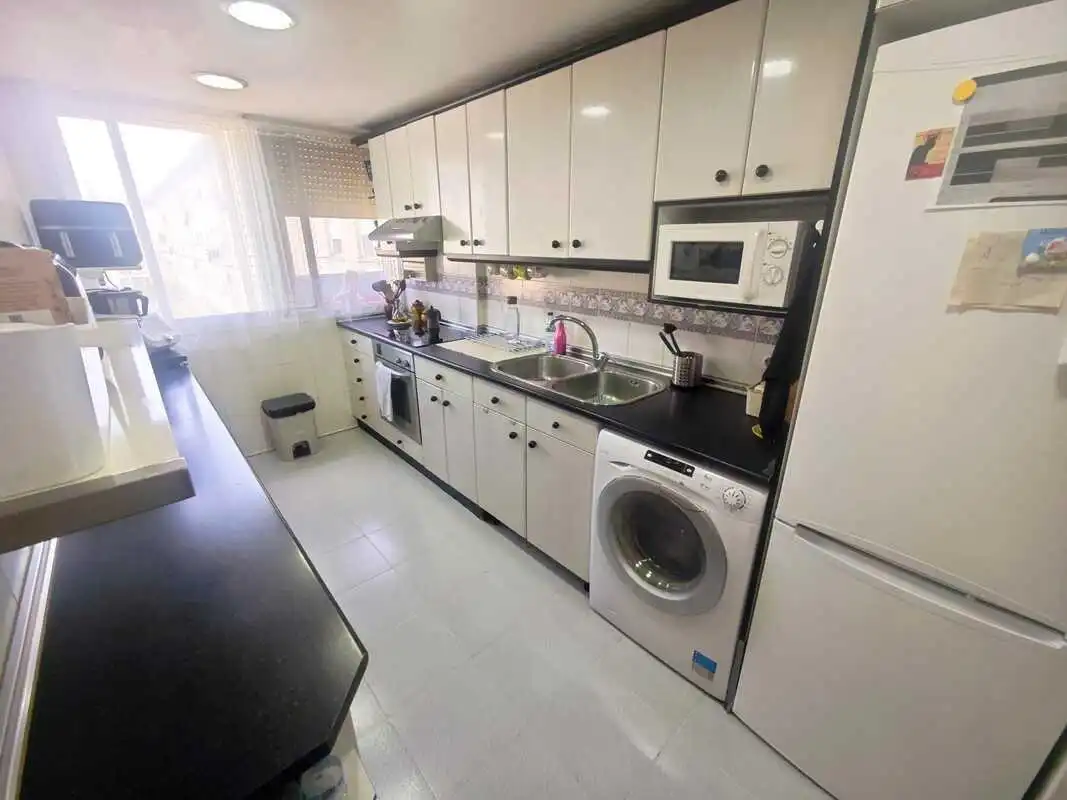 Kitchen of Flat for sale in Utebo  with Air Conditioner, Heating and Balcony