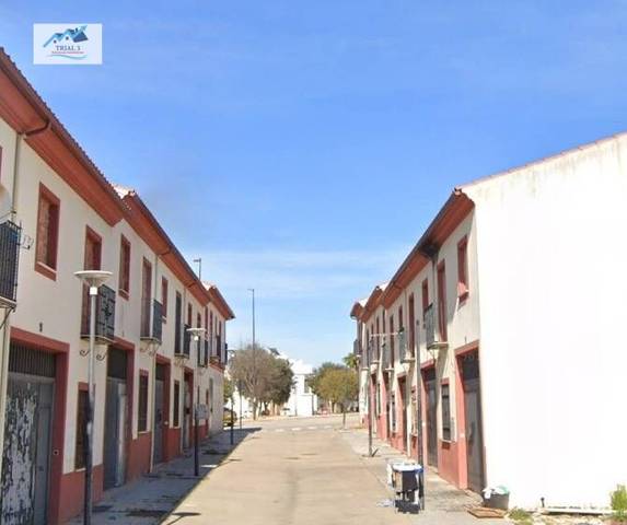 Casa-chalet en Venta en Calle ALBAYARA en Pedro Abad