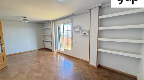Photo 5 of Flat for sale in Los Rosales,  Madrid Capital