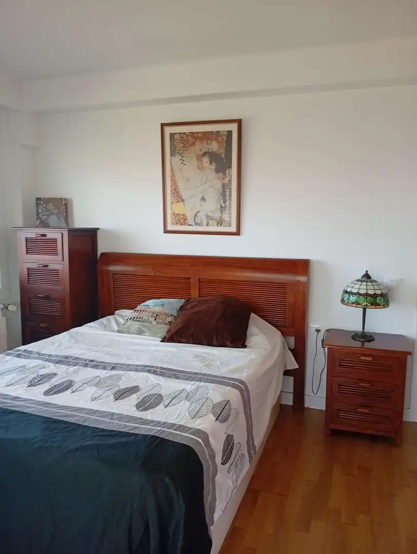 Habitación de Apartamento para compartir en Nigrán con Aire acondicionado, Terraza y Amueblado