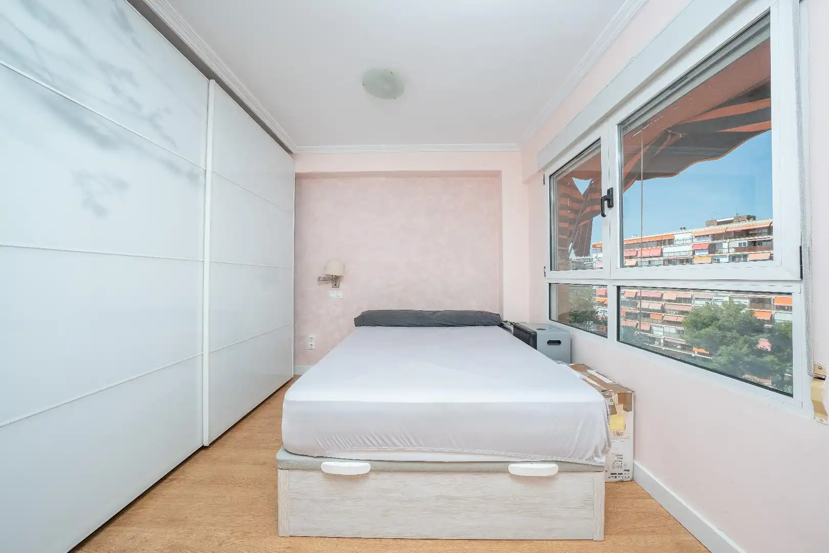 Habitación de Apartamento en venta en Alicante / Alacant con Piscina comunitaria
