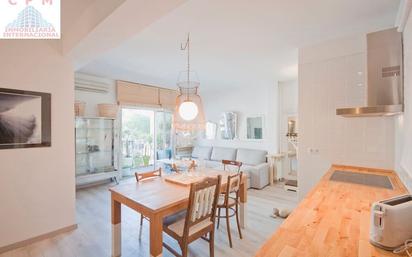 Kitchen of Flat to rent in  Madrid Capital  with Air Conditioner, Heating and Furnished