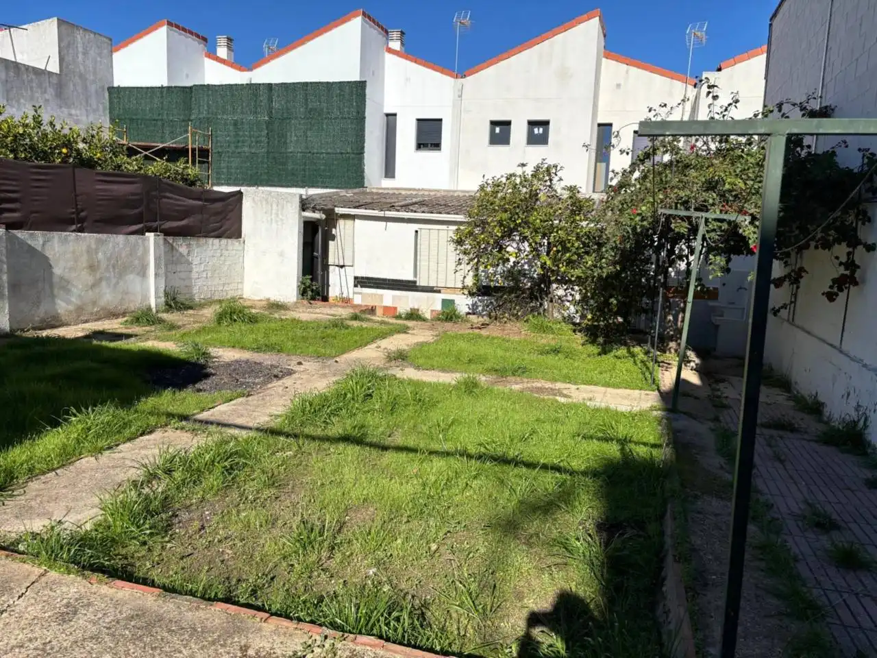 Casa o xalet en venda en San Bartolomé de la Torre amb Terrassa