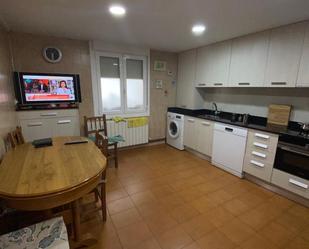 Kitchen of Single-family semi-detached for sale in Medrano