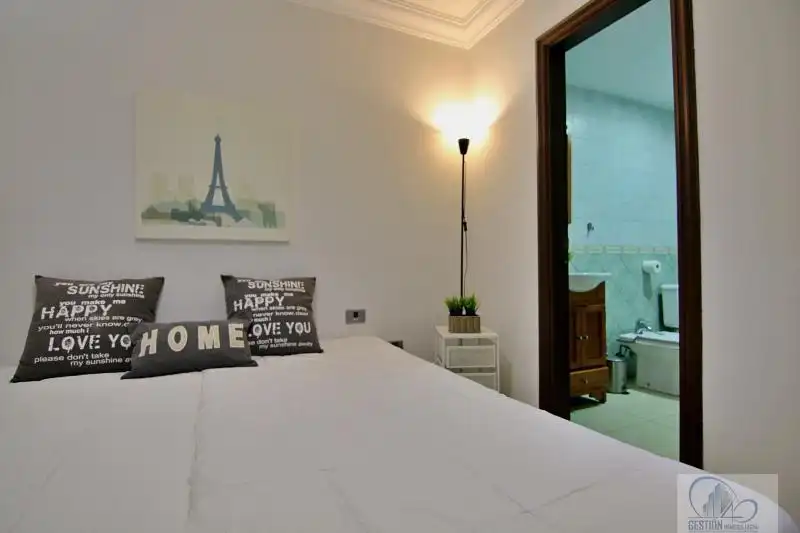 Bedroom of Flat for sale in San Cristóbal de la Laguna  with Terrace, Storage room and Furnished