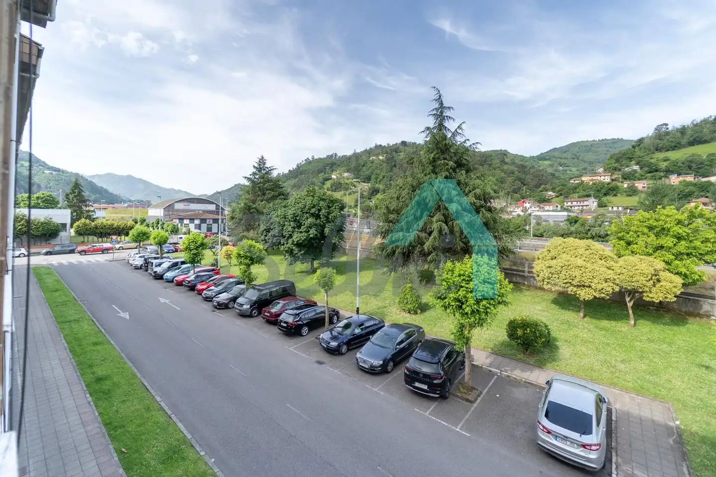 Parkplatz von Wohnung zum Verkauf in Mieres (Asturias) mit Heizung, Abstellraum und Möbliert