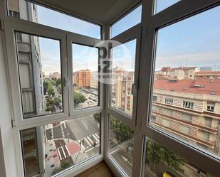 Exterior view of Flat to rent in Burgos Capital