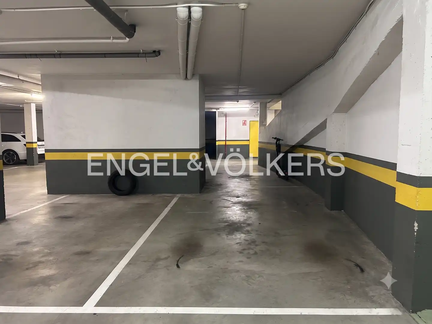 Parking de Apartamento de alquiler en Sant Cugat del Vallès con Aire acondicionado, Calefacción y Parquet