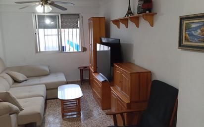 Living room of Flat for sale in Málaga Capital  with Air Conditioner, Heating and Furnished
