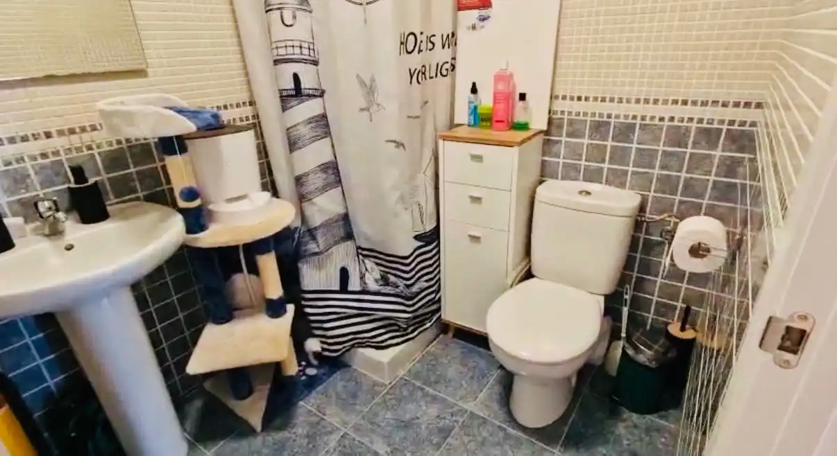 Baño de Planta baja en venta en Bellreguard con Aire acondicionado, Calefacción y Jardín privado