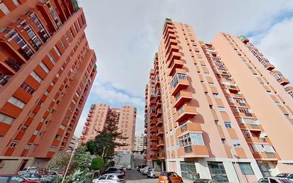 Exterior view of Flat for sale in  Santa Cruz de Tenerife Capital  with Terrace, Furnished and Balcony