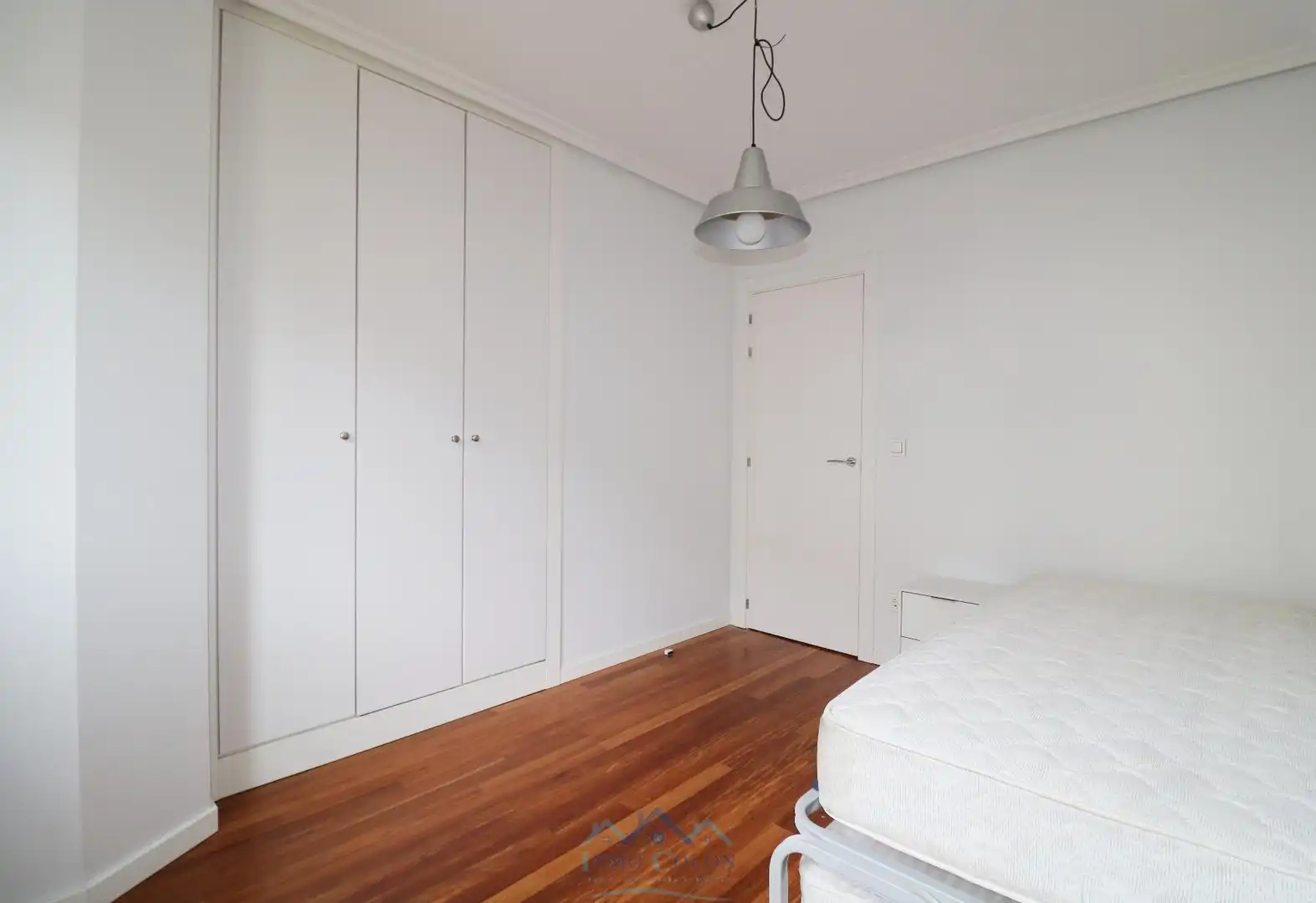 Habitación de Piso en venta en Irun  con Calefacción, Parquet y Terraza