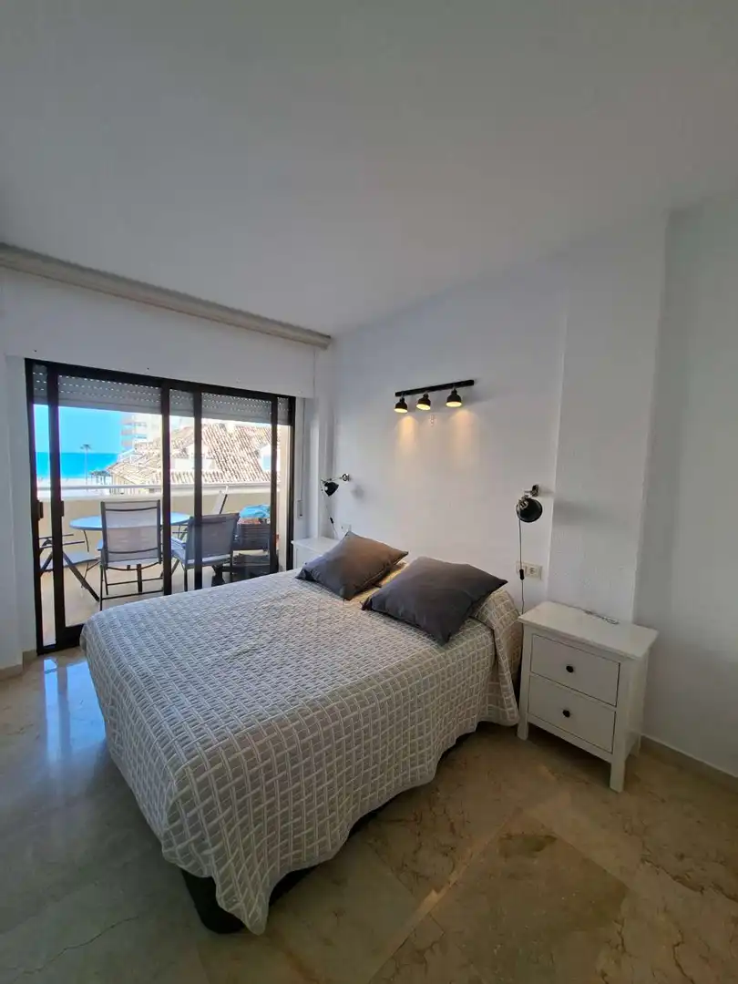 Bedroom of Flat for rent in Fuengirola  with Air Conditioner, Terrace and Swimming Pool