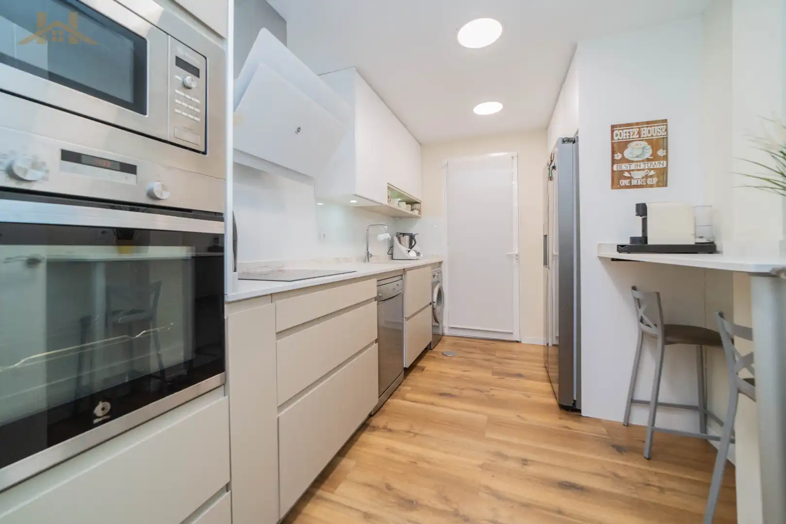 Kitchen of Duplexes for sale in Pinto  with Air Conditioner, Heating and Balcony