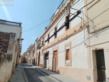 Residencial en venda a carrer INDUSTRIA 
 LA POBLA DE MONTORNES (TARRAGONA)
