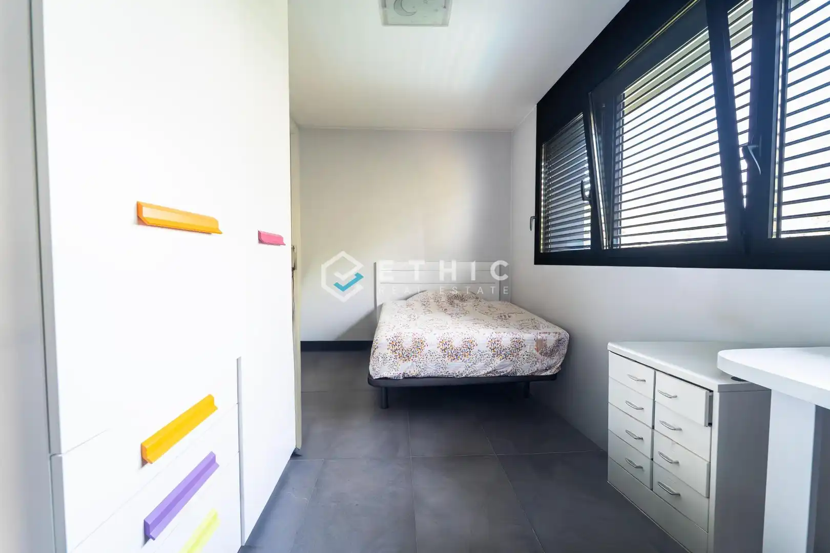 Dormitori de Casa o xalet en venda en Sant Cugat del Vallès amb Aire condicionat, Jardí privat i Terrassa