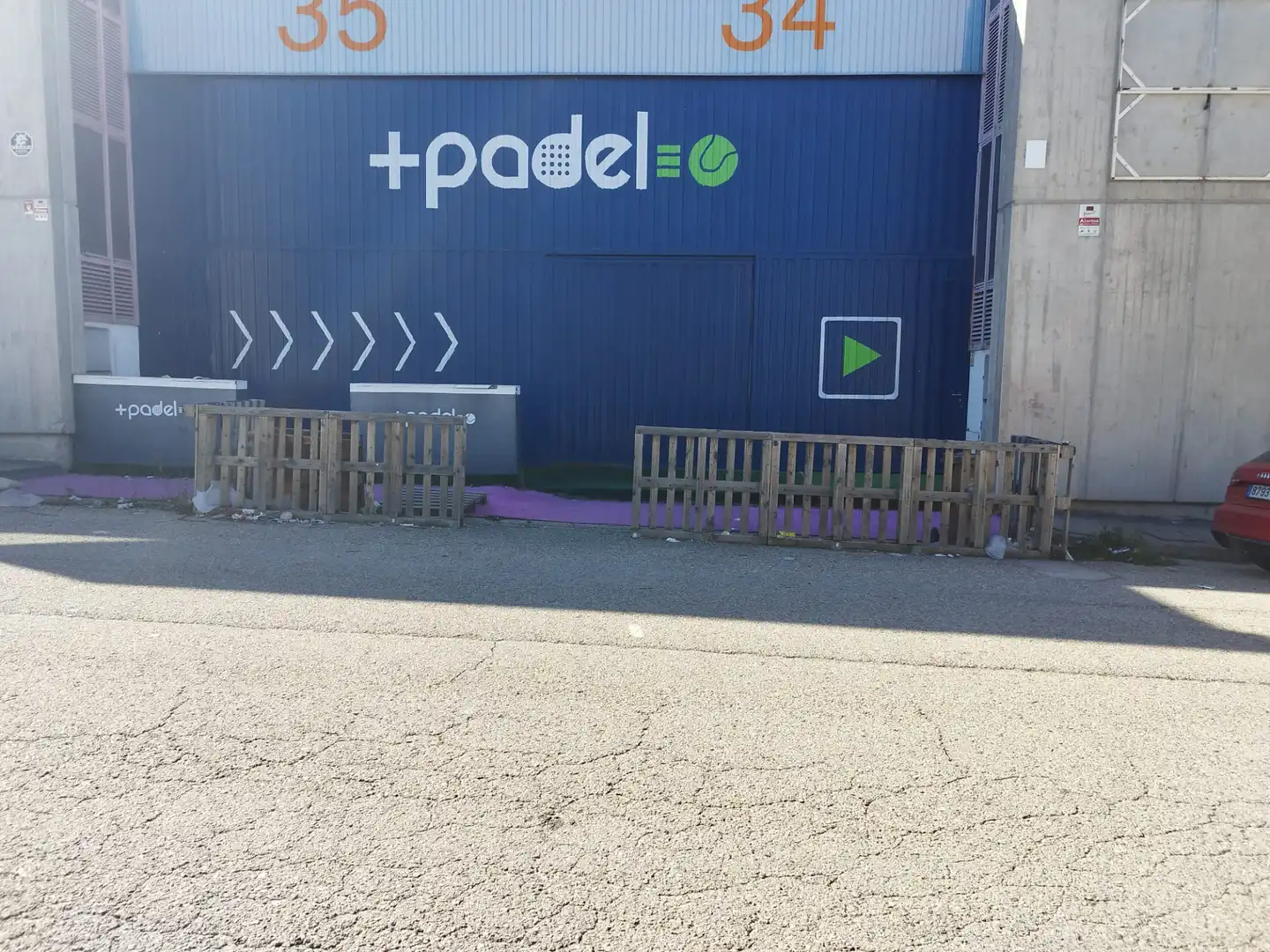 Parking of Industrial buildings for sale in Burgos