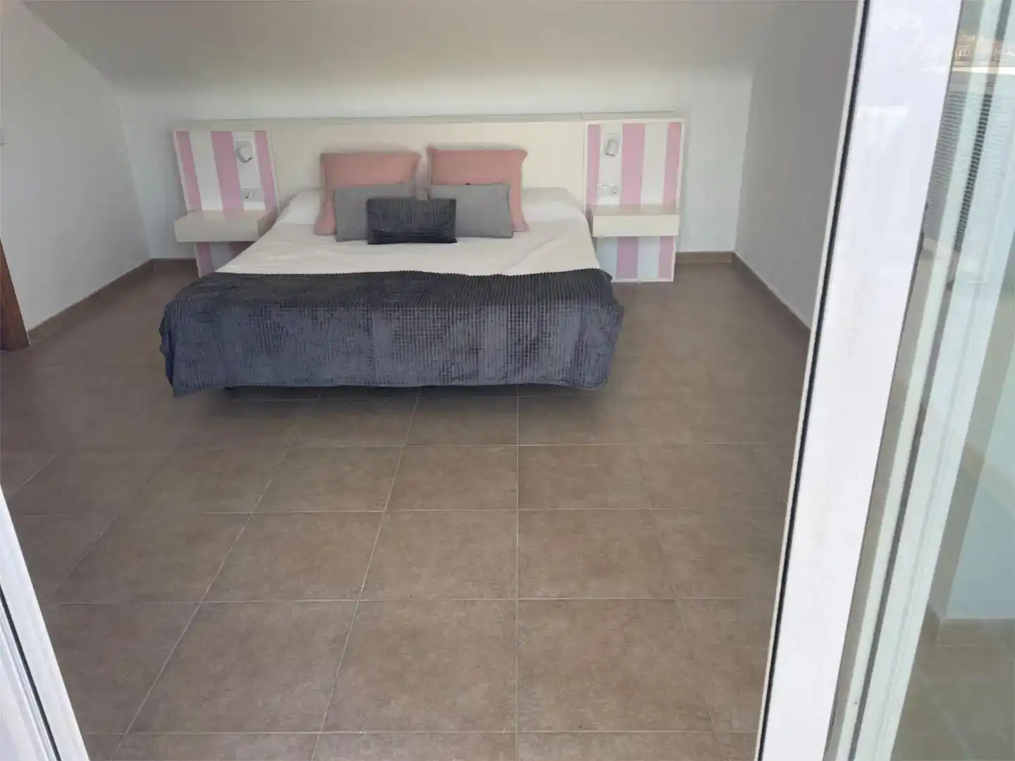 Habitación de Piso en venta en Cullera con Aire acondicionado, Piscina y Balcón