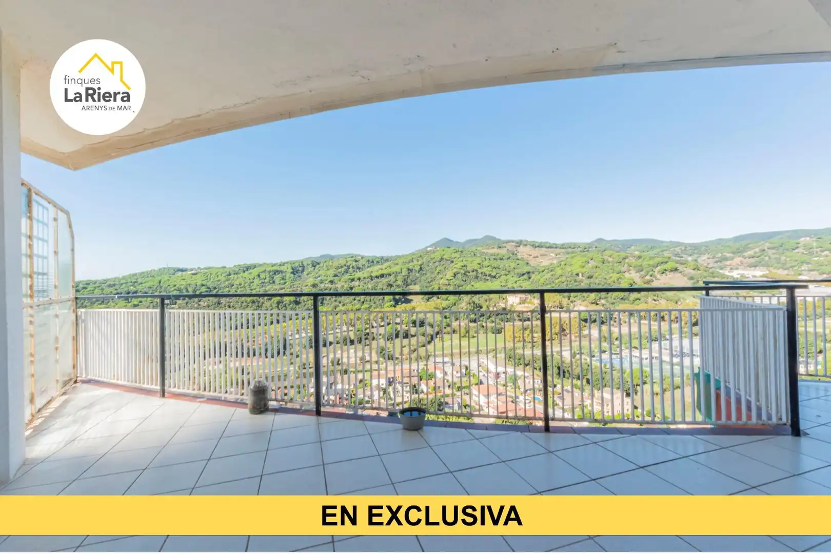 Vista exterior de Pis en venda en Arenys de Munt, Barcelona