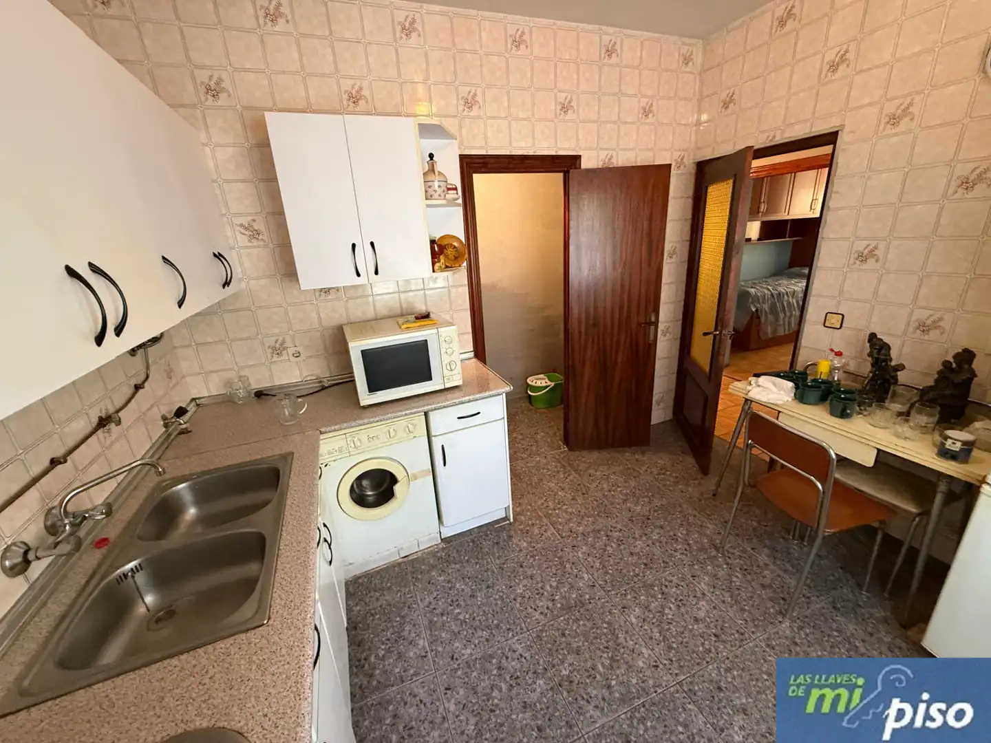 Cuina de Casa o xalet en venda en Fresno el Viejo amb Calefacció, Jardí privat i Terrassa