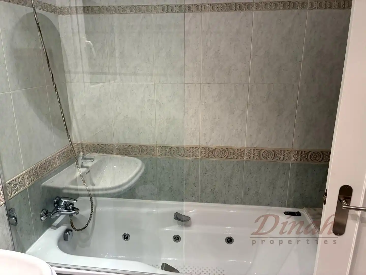 Badezimmer von Wohnungen zur Miete in Altea mit Klimaanlage, Heizung und Möbliert