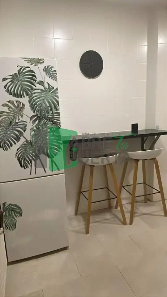 Cocina de Piso en venta en Ourense Capital  con Calefacción, Terraza y Amueblado
