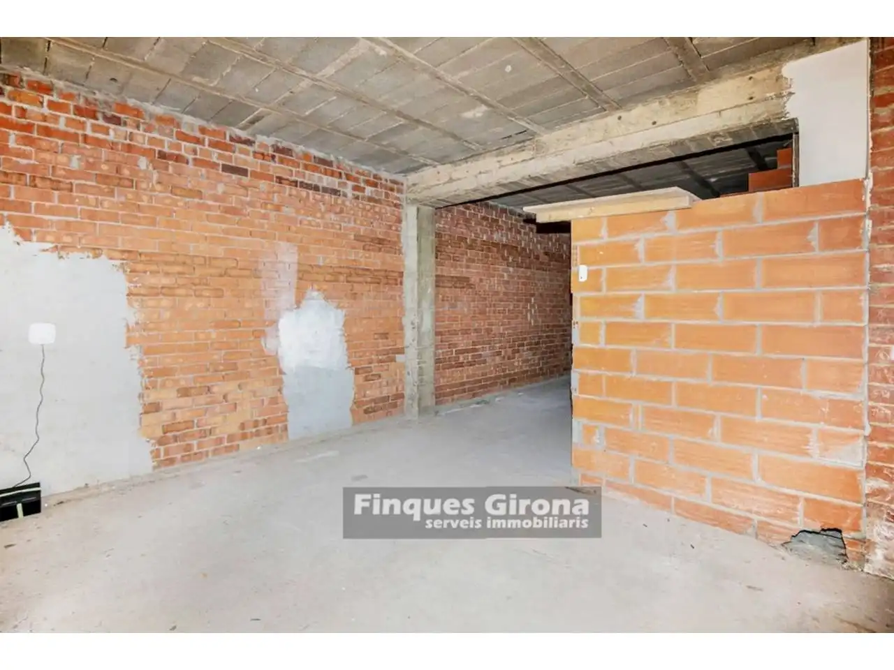 Flat for sale in Girona