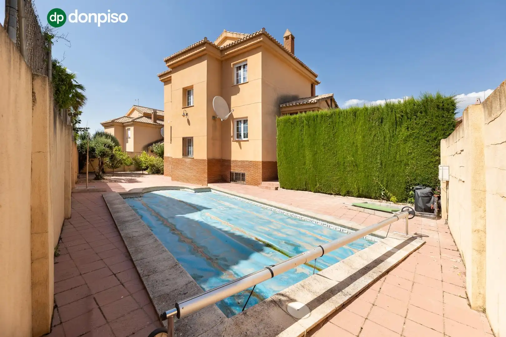 Chalet con piscina en venta en Calle AJENJO, imagen 14