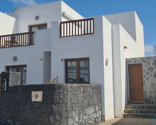 Exterior view of Duplex for sale in San Bartolomé  with Terrace