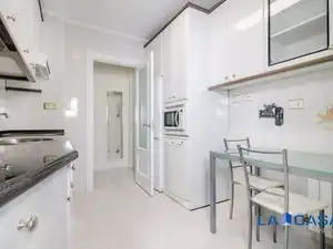 Küche von Wohnung zum Verkauf in Bilbao  mit Heizung und Balkon