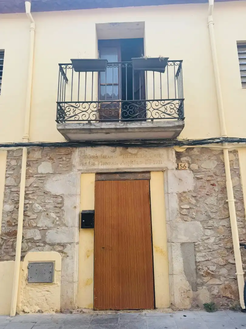 Außenansicht von Einfamilien-Reihenhaus zum Verkauf in Palamós mit Balkon und Alarm