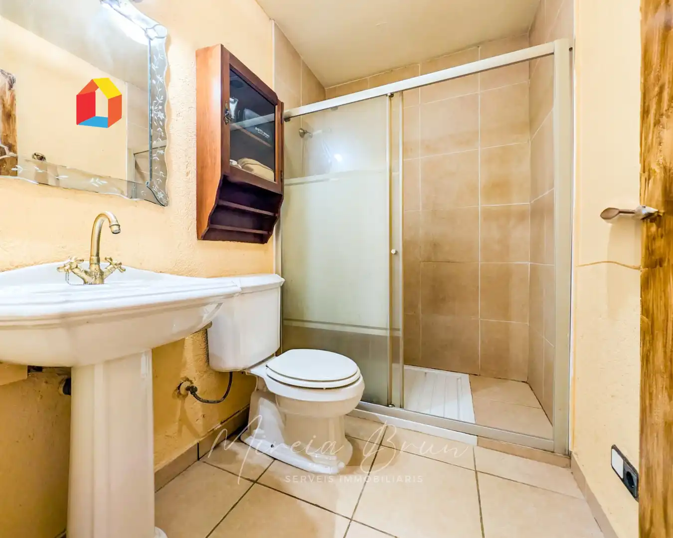 Baño de Casa adosada en venta en Seva con Calefacción