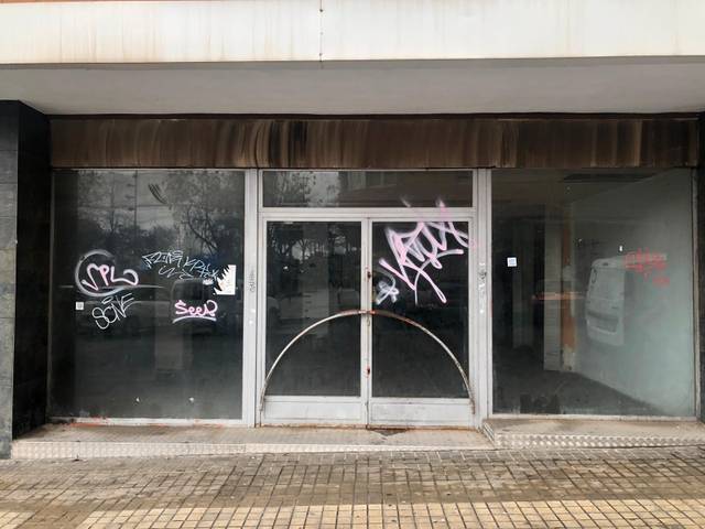 Local comercial en Venta en Avinguda de Sant Ruf en Príncep de Viana - Clot -Xalets Humbert Torres