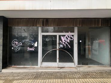 Locale commerciale in vendita a Avinguda de Sant Ruf