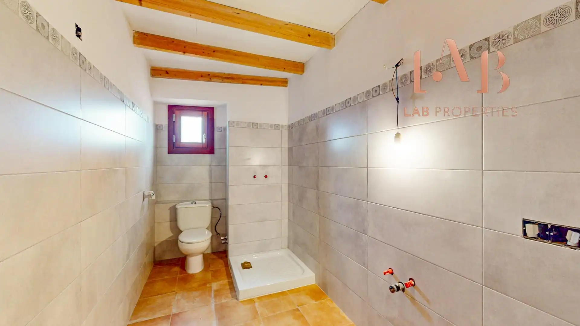 Bathroom of Houses for sale in Calvià  with Air Conditioner, Heating and Terrace
