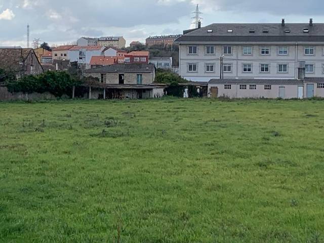 Terreno residencial en Venta en Estrada San Xoan en A Malata - Catabois - Ciudad Jardín