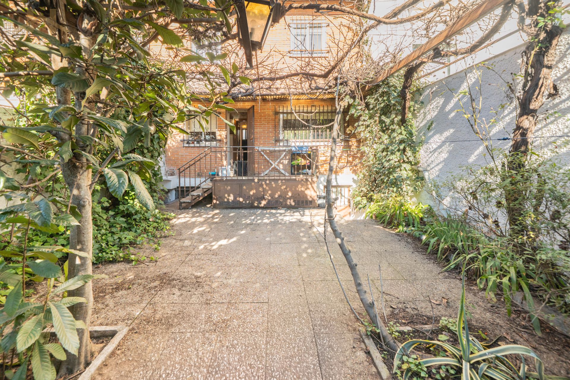 Jardín de Casa adosada en venta en Pozuelo de Alarcón con Aire acondicionado, Jardín privado y Terraza