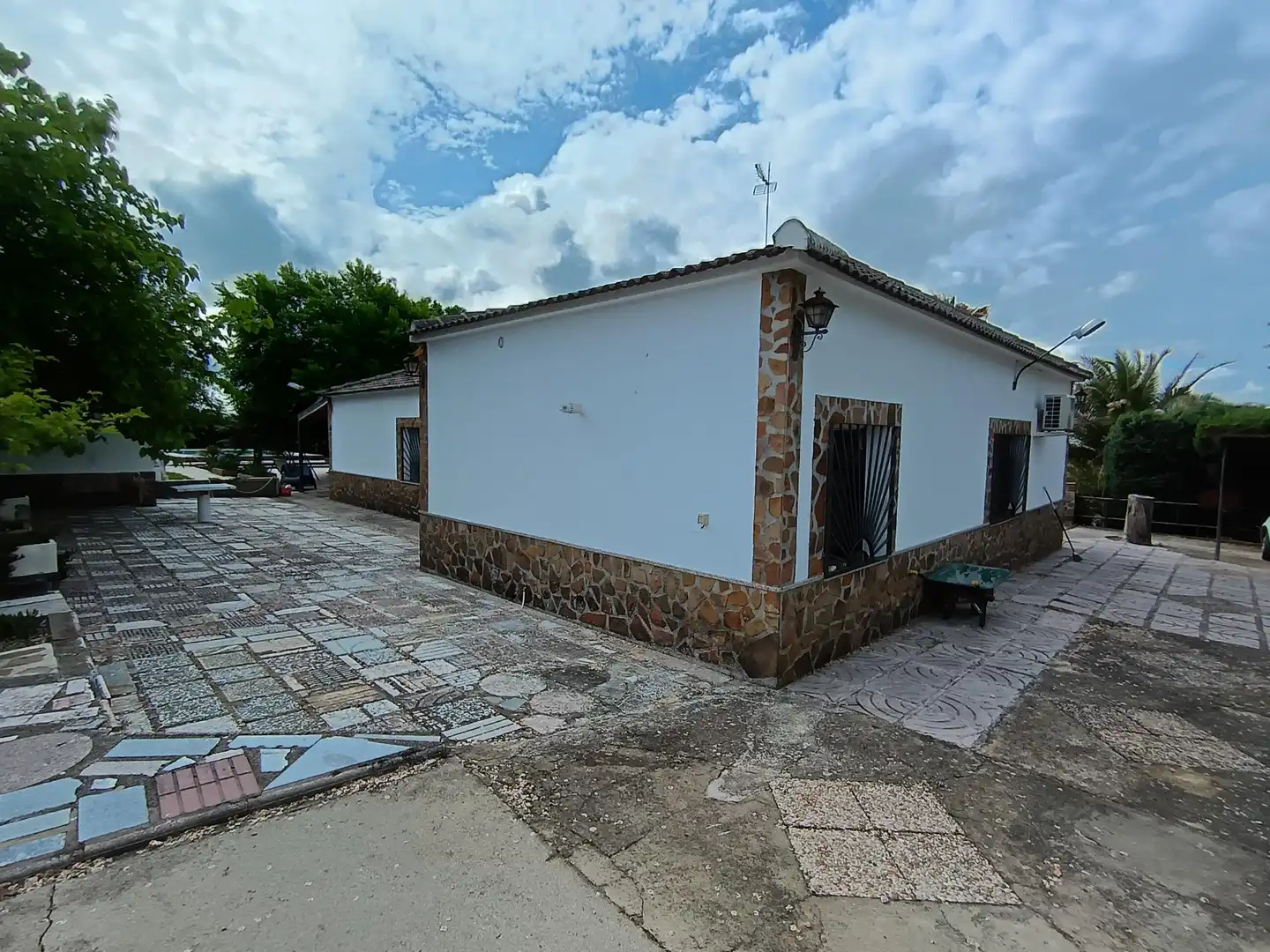 Vista exterior de Casa o chalet en venta en Brazatortas con Aire acondicionado, Calefacción y Jardín privado