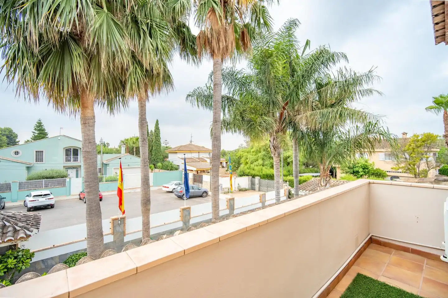 Terrasse von Haus oder Chalet zum Verkauf in Bétera mit Klimaanlage, Heizung und Privatgarten