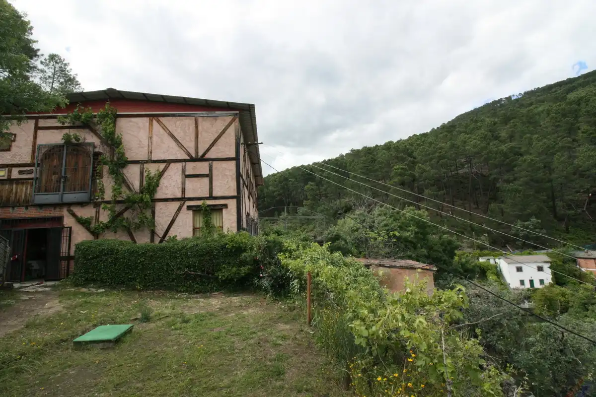 Außenansicht von Country house zum Verkauf in Arenas de San Pedro mit Heizung, Privatgarten und Terrasse
