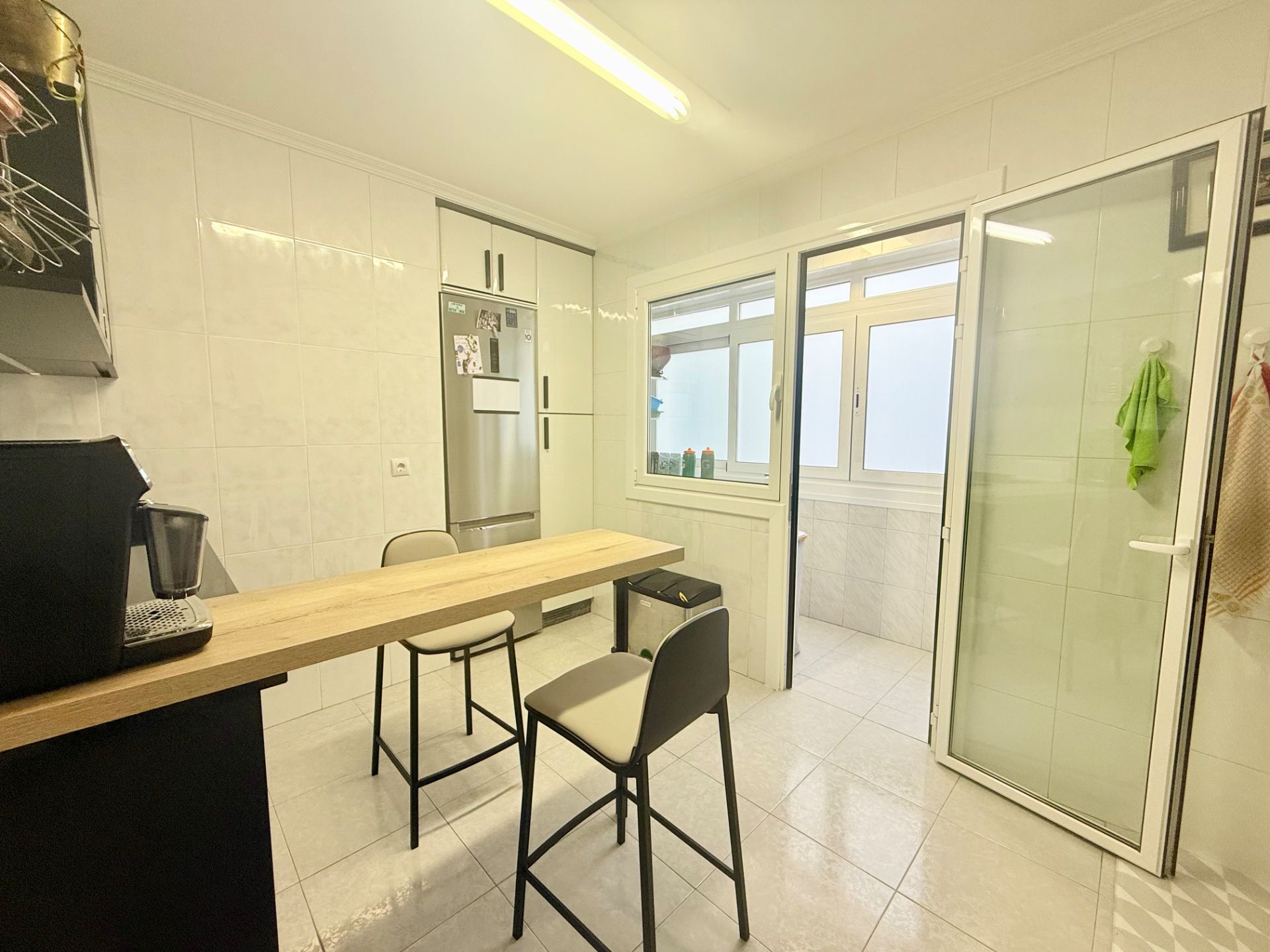Kitchen of Flat to rent in Vigo   with Heating, Parquet flooring and Terrace