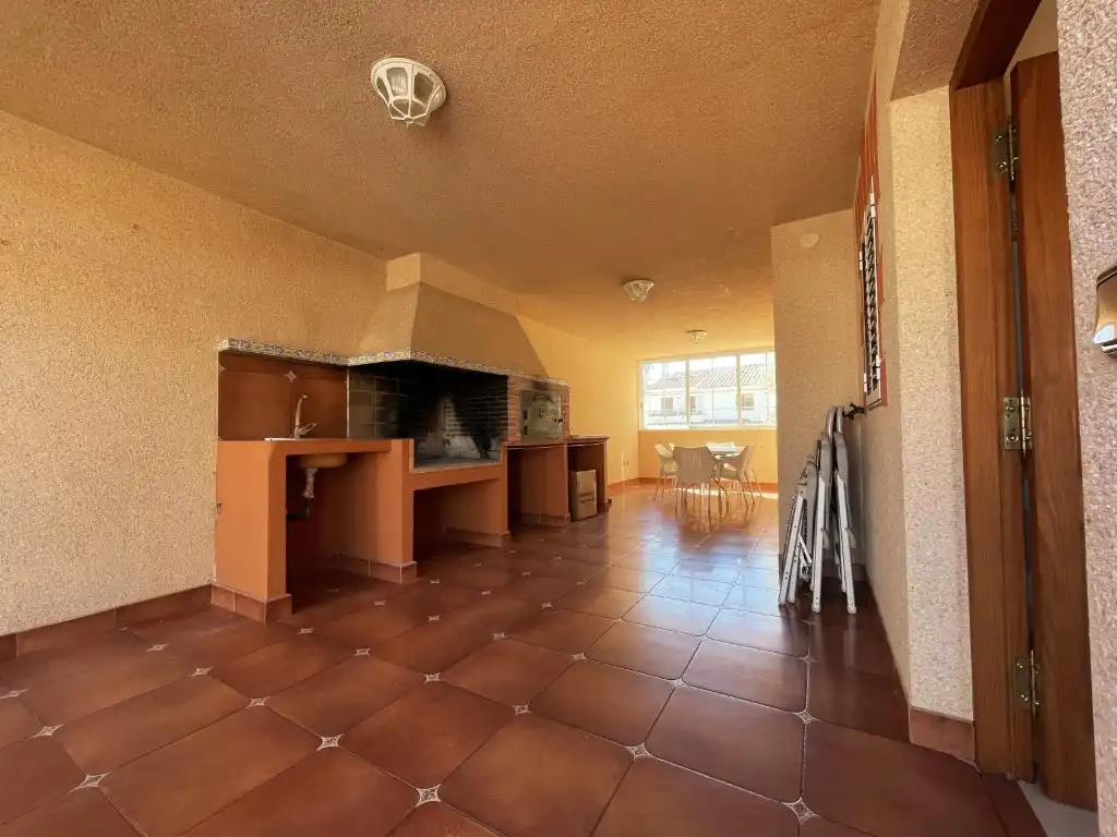 Haus oder Chalet zur Miete in Carrer Vicent Fuentes, Heliópolis
