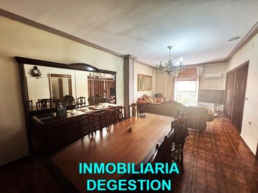 Wohnung mit Balkon zum Verkauf in Calle Corredera de San Marcos 2